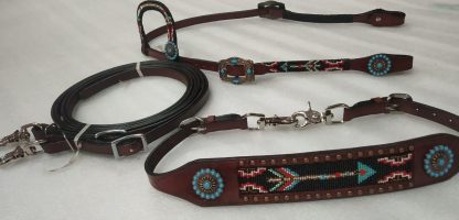 Beaded-Arrow-4-Piece-headstall-breastcollar-reins-wither-strap-set-1
