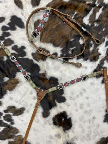 Beaded Browband Bridle And Breast Collar Set, This Medium Oil Set Features Teal, Coral And White Beads In A Diamond Design Pattern - Image 3