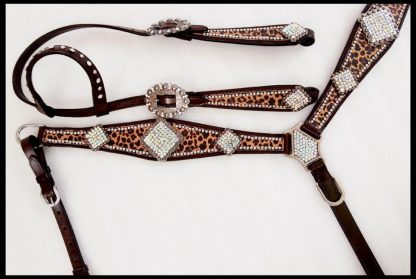 Cheetah Print One Ear Headstall And Breast Collar Set With Rhinestone Accents And Large Crystal Conchos. - Image 2